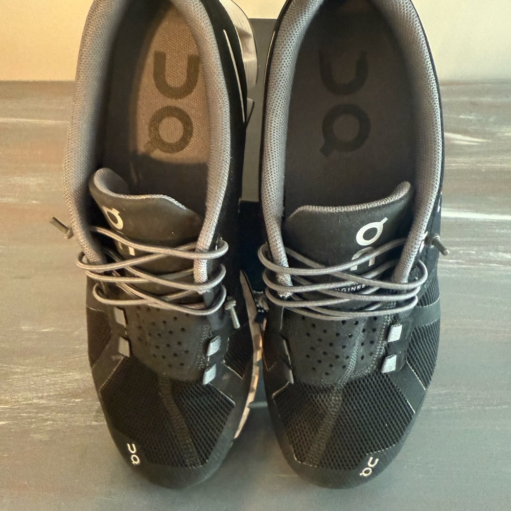 On Cloud Women’s Running Sneakers - Picture 5 of 8